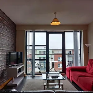  Apartment Modern 2 Bed With Balcony United Kingdom