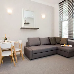  Apartment Chinegate Manor - Superb 2 Bedroom United Kingdom